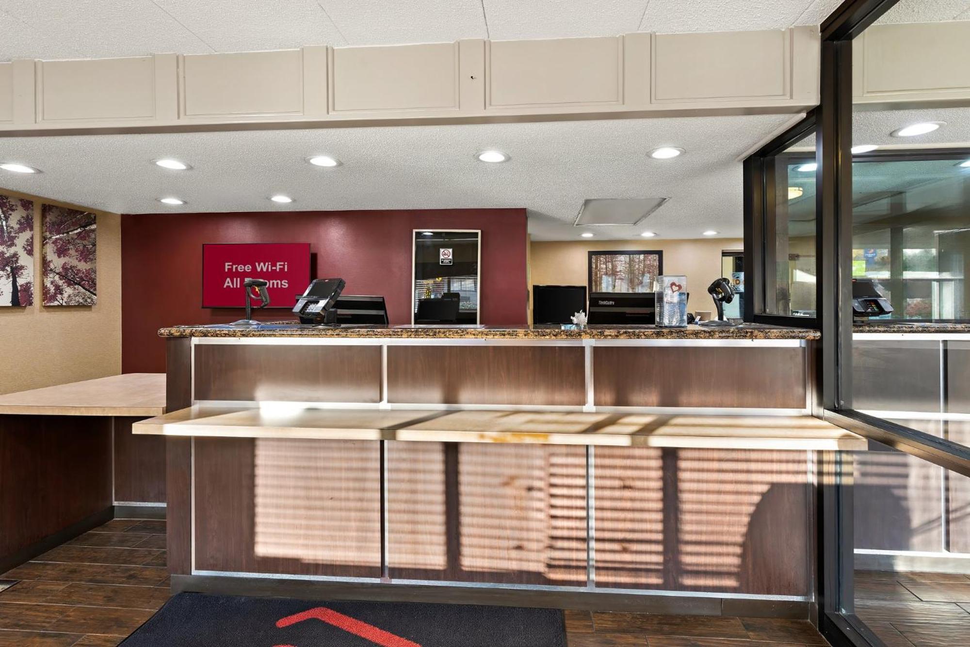 Red Roof Inn Cleveland - Independence Exterior foto