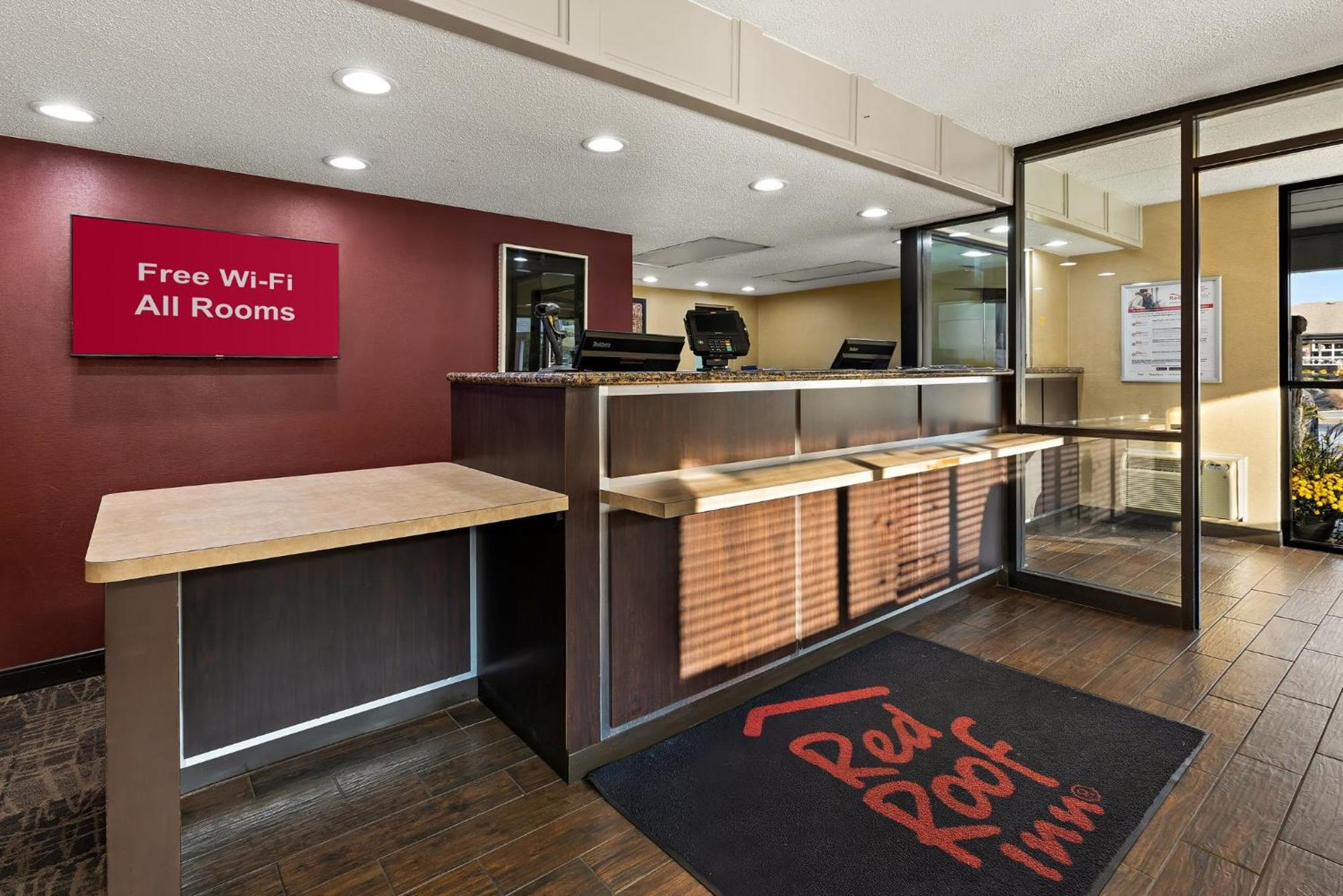 Red Roof Inn Cleveland - Independence Exterior foto