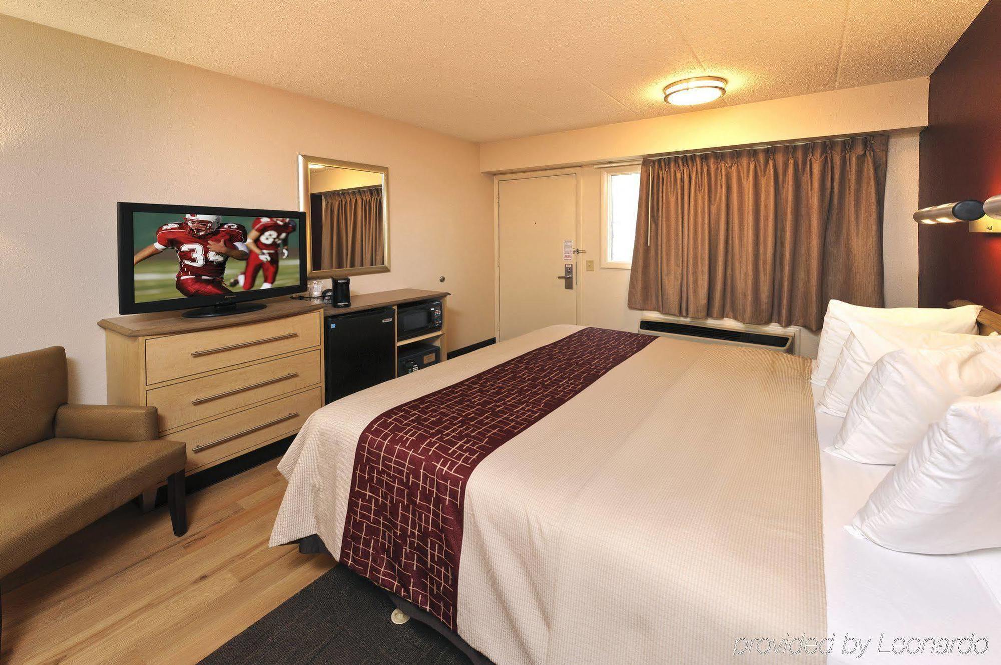 Red Roof Inn Cleveland - Independence Quarto foto